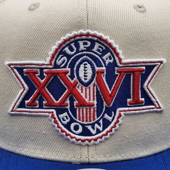 NFL Super Bowl XXVI 26 Mitchell And Ness Snapback Hat Cream Blue NWT - Picture 2 of 13